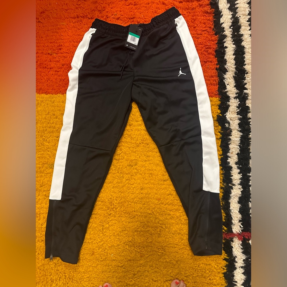 Men’s XL Jordan sweat pants - new